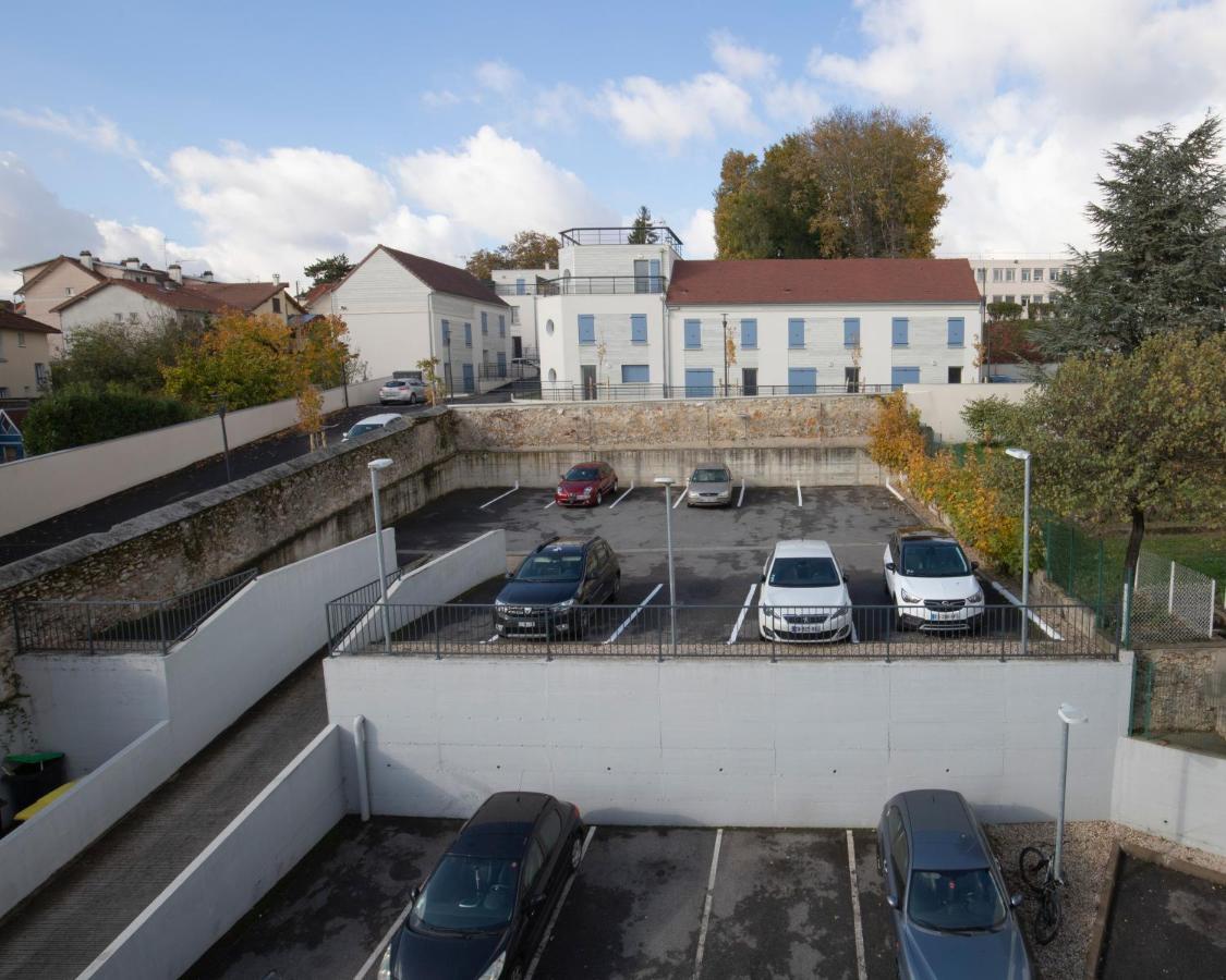 Wink Hotel Juvisy Exterior foto